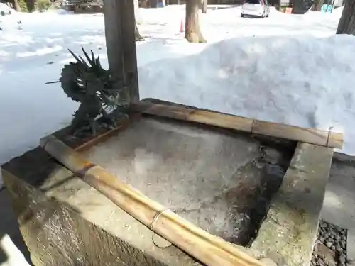 蠶養國神社の手水