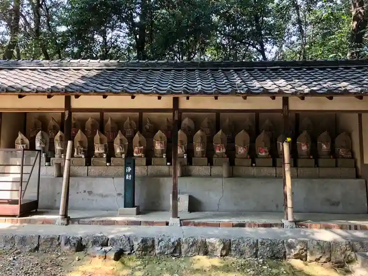 八事山 興正寺の地蔵