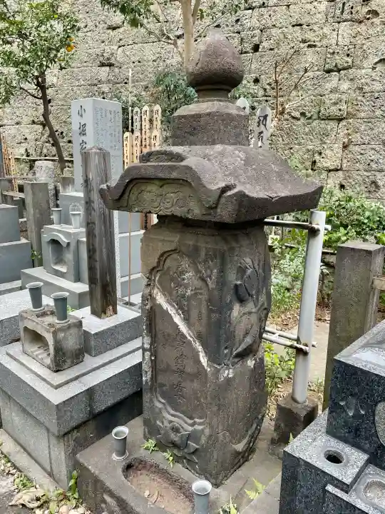 圓乘寺の{uncategorized: "未分類", other: "その他", undefined: "問題あり", building: "その他建物", grave: "お墓", sacred_gate: "鳥居", guardian: "狛犬", statue: "像", buddha: "仏像", history: "歴史", nature: "自然", garden: "庭園", animal: "動物", pagoda: "塔", temizu: "手水舎", mountain_gate: "山門・神門", sanctuary: "本殿・本堂", subordinate: "末社・摂社", art: "芸術", scenery: "景色", jizo: "地蔵", ema: "絵馬", goshuin: "御朱印", omikuji: "おみくじ", items: "授与品その他", amulet: "お守り", goshuincho: "御朱印帳", eats: "食事", festival: "お祭り", votive_dance: "神楽", shichigosan: "七五三参", wedding: "結婚式", experience: "体験その他", initially: "初詣", around: "周辺", anti_infection: "感染症対策"}