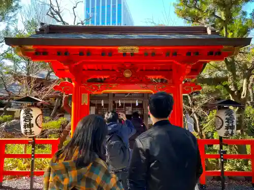 愛宕神社の山門