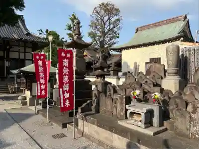 東善寺の像