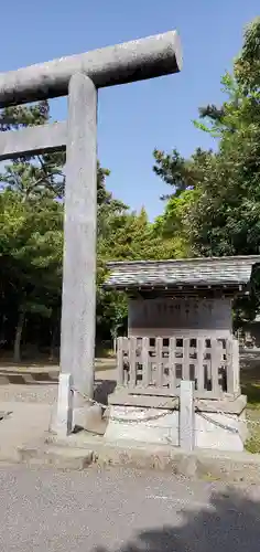 鶴谷八幡宮の鳥居