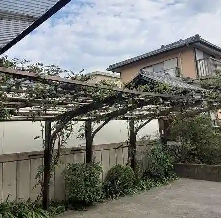 西方山極楽寺の庭園