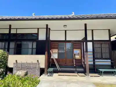 正法寺の{uncategorized: "未分類", other: "その他", undefined: "問題あり", building: "その他建物", grave: "お墓", sacred_gate: "鳥居", guardian: "狛犬", statue: "像", buddha: "仏像", history: "歴史", nature: "自然", garden: "庭園", animal: "動物", pagoda: "塔", temizu: "手水舎", mountain_gate: "山門・神門", sanctuary: "本殿・本堂", subordinate: "末社・摂社", art: "芸術", scenery: "景色", jizo: "地蔵", ema: "絵馬", goshuin: "御朱印", omikuji: "おみくじ", items: "授与品その他", amulet: "お守り", goshuincho: "御朱印帳", eats: "食事", festival: "お祭り", votive_dance: "神楽", shichigosan: "七五三参", wedding: "結婚式", experience: "体験その他", initially: "初詣", around: "周辺", anti_infection: "感染症対策"}