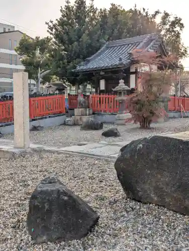 姫嶋神社の{uncategorized: "未分類", other: "その他", undefined: "問題あり", building: "その他建物", grave: "お墓", sacred_gate: "鳥居", guardian: "狛犬", statue: "像", buddha: "仏像", history: "歴史", nature: "自然", garden: "庭園", animal: "動物", pagoda: "塔", temizu: "手水舎", mountain_gate: "山門・神門", sanctuary: "本殿・本堂", subordinate: "末社・摂社", art: "芸術", scenery: "景色", jizo: "地蔵", ema: "絵馬", goshuin: "御朱印", omikuji: "おみくじ", items: "授与品その他", amulet: "お守り", goshuincho: "御朱印帳", eats: "食事", festival: "お祭り", votive_dance: "神楽", shichigosan: "七五三参", wedding: "結婚式", experience: "体験その他", initially: "初詣", around: "周辺", anti_infection: "感染症対策"}