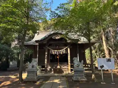 七百餘所神社 の{uncategorized: "未分類", other: "その他", undefined: "問題あり", building: "その他建物", grave: "お墓", sacred_gate: "鳥居", guardian: "狛犬", statue: "像", buddha: "仏像", history: "歴史", nature: "自然", garden: "庭園", animal: "動物", pagoda: "塔", temizu: "手水舎", mountain_gate: "山門・神門", sanctuary: "本殿・本堂", subordinate: "末社・摂社", art: "芸術", scenery: "景色", jizo: "地蔵", ema: "絵馬", goshuin: "御朱印", omikuji: "おみくじ", items: "授与品その他", amulet: "お守り", goshuincho: "御朱印帳", eats: "食事", festival: "お祭り", votive_dance: "神楽", shichigosan: "七五三参", wedding: "結婚式", experience: "体験その他", initially: "初詣", around: "周辺", anti_infection: "感染症対策"}