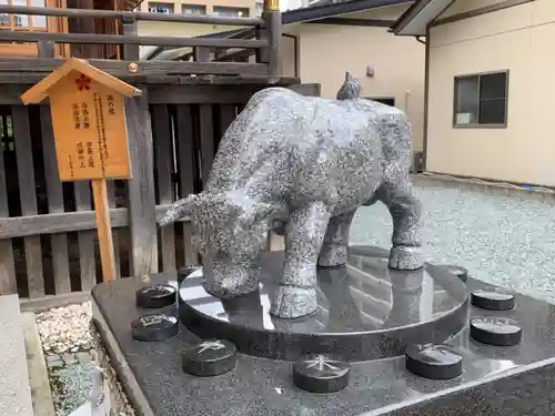 榴岡天満宮の狛犬