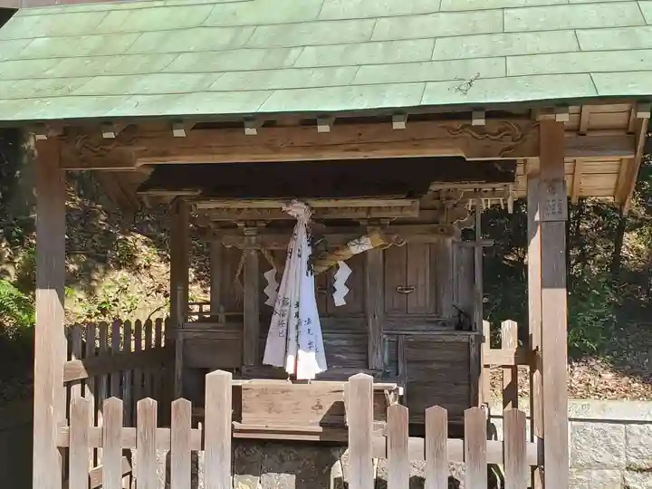素盞嗚神社の末社・摂社