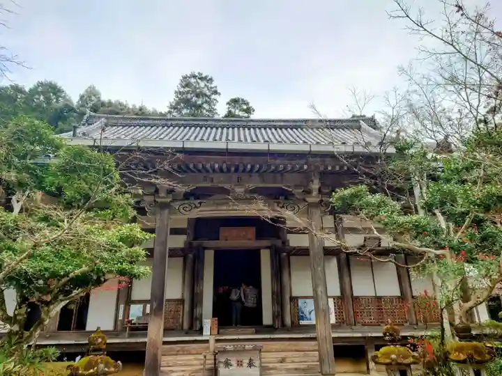 西明寺の本殿・本堂