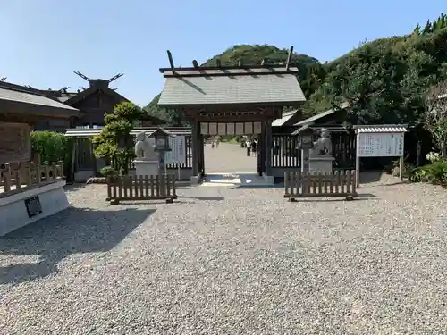 大御神社の山門