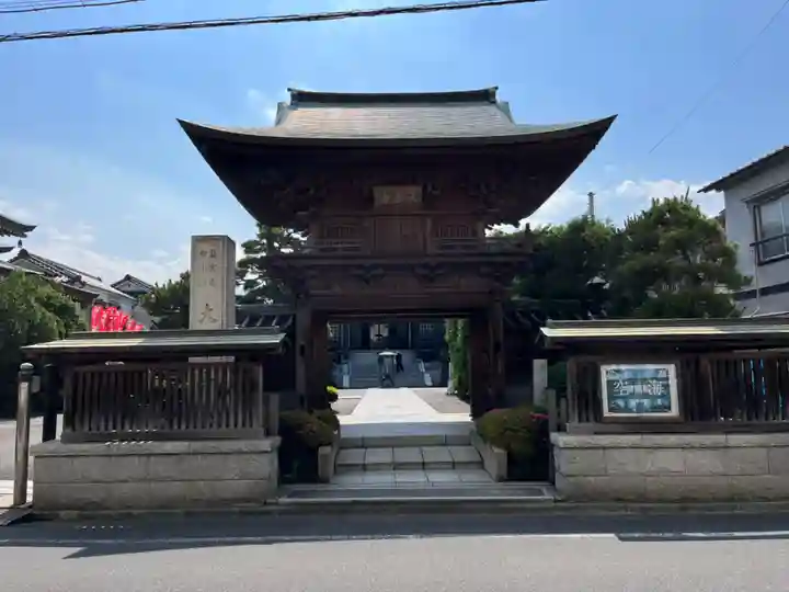 大樂寺の山門・神門