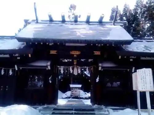 琴似神社の山門・神門