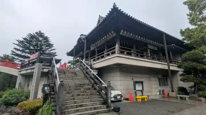 観音山慈眼院(高崎観音)の{uncategorized: "未分類", other: "その他", undefined: "問題あり", building: "その他建物", grave: "お墓", sacred_gate: "鳥居", guardian: "狛犬", statue: "像", buddha: "仏像", history: "歴史", nature: "自然", garden: "庭園", animal: "動物", pagoda: "塔", temizu: "手水舎", mountain_gate: "山門・神門", sanctuary: "本殿・本堂", subordinate: "末社・摂社", art: "芸術", scenery: "景色", jizo: "地蔵", ema: "絵馬", goshuin: "御朱印", omikuji: "おみくじ", items: "授与品その他", amulet: "お守り", goshuincho: "御朱印帳", eats: "食事", festival: "お祭り", votive_dance: "神楽", shichigosan: "七五三参", wedding: "結婚式", experience: "体験その他", initially: "初詣", around: "周辺", anti_infection: "感染症対策"}