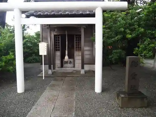 森戸大明神（森戸神社）の末社・摂社