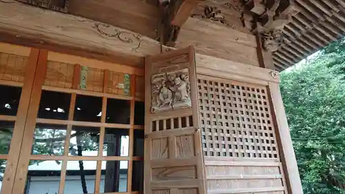 諏訪神社の芸術