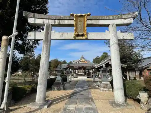 神明社の鳥居