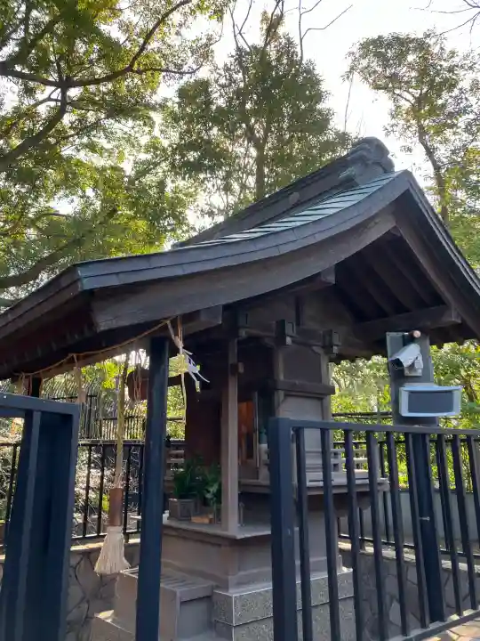 上野東照宮の{uncategorized: "未分類", other: "その他", undefined: "問題あり", building: "その他建物", grave: "お墓", sacred_gate: "鳥居", guardian: "狛犬", statue: "像", buddha: "仏像", history: "歴史", nature: "自然", garden: "庭園", animal: "動物", pagoda: "塔", temizu: "手水舎", mountain_gate: "山門・神門", sanctuary: "本殿・本堂", subordinate: "末社・摂社", art: "芸術", scenery: "景色", jizo: "地蔵", ema: "絵馬", goshuin: "御朱印", omikuji: "おみくじ", items: "授与品その他", amulet: "お守り", goshuincho: "御朱印帳", eats: "食事", festival: "お祭り", votive_dance: "神楽", shichigosan: "七五三参", wedding: "結婚式", experience: "体験その他", initially: "初詣", around: "周辺", anti_infection: "感染症対策"}