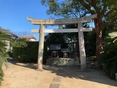 波賀部神社の末社・摂社