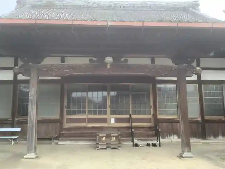 光明山 安徳寺の本殿・本堂