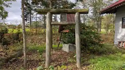 中札内地蔵尊の鳥居