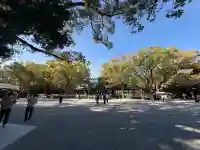 熱田神宮の{uncategorized: "未分類", other: "その他", undefined: "問題あり", building: "その他建物", grave: "お墓", sacred_gate: "鳥居", guardian: "狛犬", statue: "像", buddha: "仏像", history: "歴史", nature: "自然", garden: "庭園", animal: "動物", pagoda: "塔", temizu: "手水舎", mountain_gate: "山門・神門", sanctuary: "本殿・本堂", subordinate: "末社・摂社", art: "芸術", scenery: "景色", jizo: "地蔵", ema: "絵馬", goshuin: "御朱印", omikuji: "おみくじ", items: "授与品その他", amulet: "お守り", goshuincho: "御朱印帳", eats: "食事", festival: "お祭り", votive_dance: "神楽", shichigosan: "七五三参", wedding: "結婚式", experience: "体験その他", initially: "初詣", around: "周辺", anti_infection: "感染症対策"}