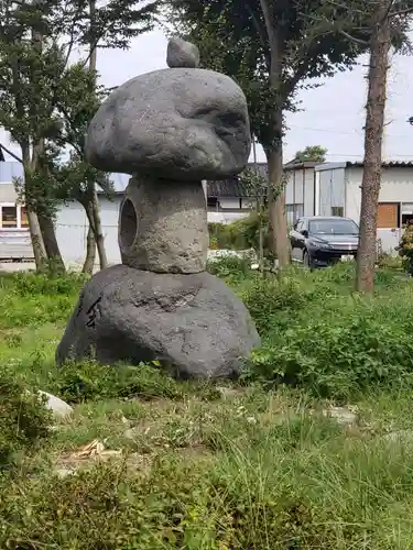 廣上神社の建物その他