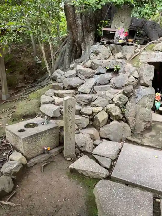 向日神社の仏像