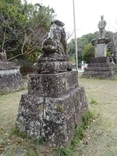 登立天満宮の狛犬