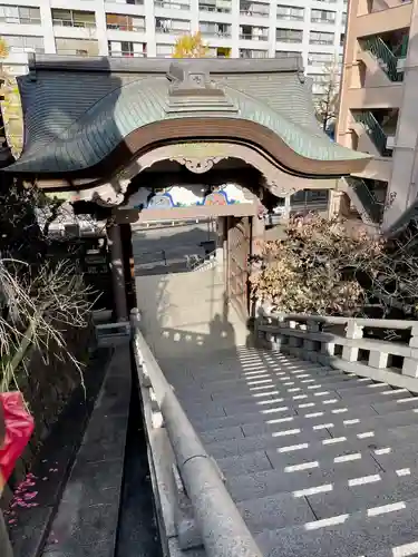 湯島天満宮の山門