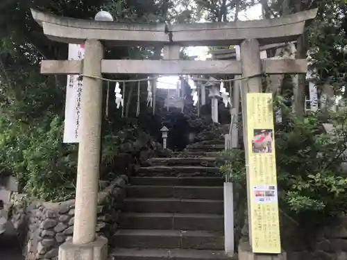 多摩川浅間神社の鳥居