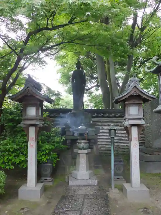 待乳山聖天(本龍院)の仏像