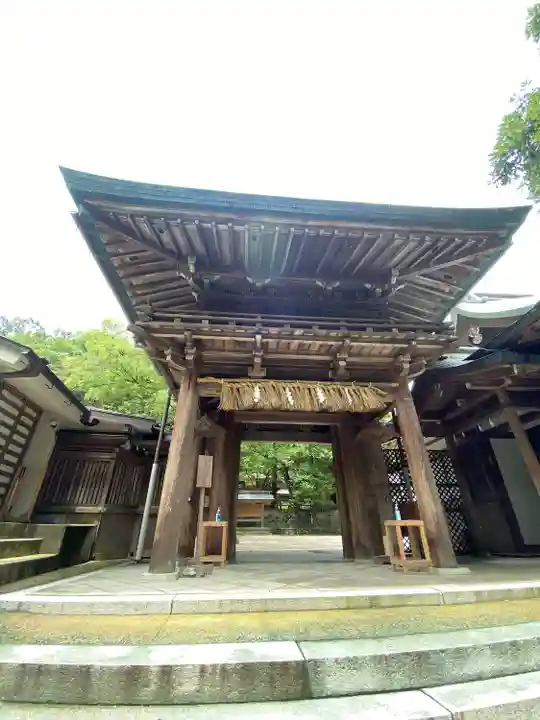 志賀海神社の山門・神門