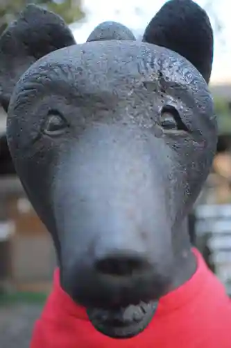 三囲神社の狛犬