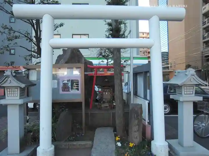 蛇幸都神社(蛇骨神社)(神奈川県)