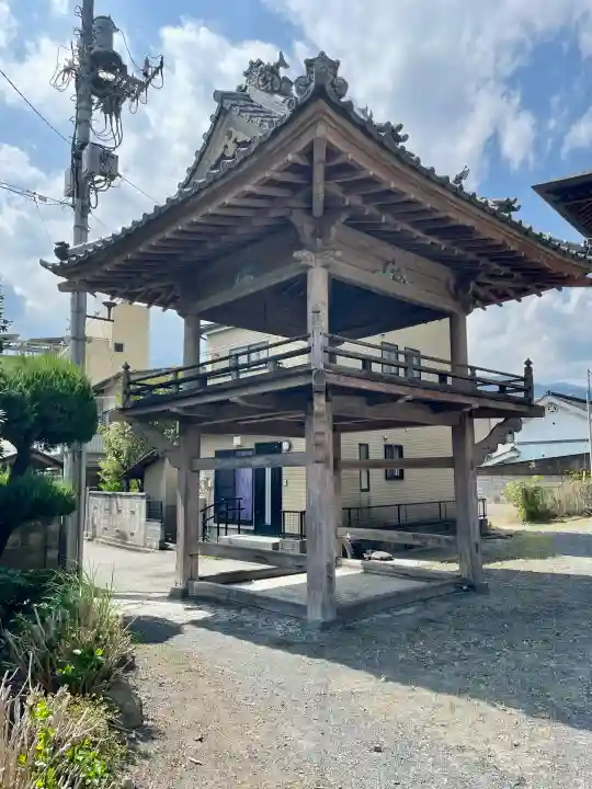 雲岸寺(山梨県)