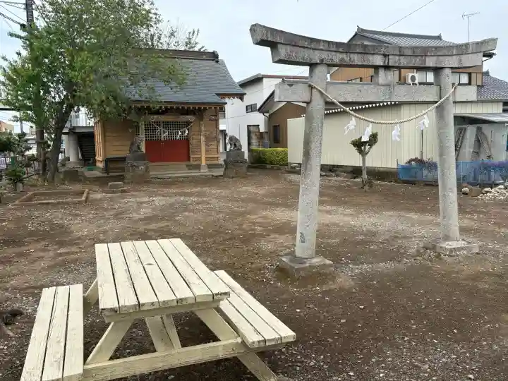 琴平神社の{uncategorized: "未分類", other: "その他", undefined: "問題あり", building: "その他建物", grave: "お墓", sacred_gate: "鳥居", guardian: "狛犬", statue: "像", buddha: "仏像", history: "歴史", nature: "自然", garden: "庭園", animal: "動物", pagoda: "塔", temizu: "手水舎", mountain_gate: "山門・神門", sanctuary: "本殿・本堂", subordinate: "末社・摂社", art: "芸術", scenery: "景色", jizo: "地蔵", ema: "絵馬", goshuin: "御朱印", omikuji: "おみくじ", items: "授与品その他", amulet: "お守り", goshuincho: "御朱印帳", eats: "食事", festival: "お祭り", votive_dance: "神楽", shichigosan: "七五三参", wedding: "結婚式", experience: "体験その他", initially: "初詣", around: "周辺", anti_infection: "感染症対策"}