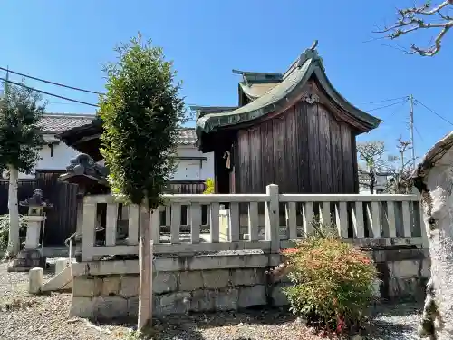 中多良神社の{uncategorized: "未分類", other: "その他", undefined: "問題あり", building: "その他建物", grave: "お墓", sacred_gate: "鳥居", guardian: "狛犬", statue: "像", buddha: "仏像", history: "歴史", nature: "自然", garden: "庭園", animal: "動物", pagoda: "塔", temizu: "手水舎", mountain_gate: "山門・神門", sanctuary: "本殿・本堂", subordinate: "末社・摂社", art: "芸術", scenery: "景色", jizo: "地蔵", ema: "絵馬", goshuin: "御朱印", omikuji: "おみくじ", items: "授与品その他", amulet: "お守り", goshuincho: "御朱印帳", eats: "食事", festival: "お祭り", votive_dance: "神楽", shichigosan: "七五三参", wedding: "結婚式", experience: "体験その他", initially: "初詣", around: "周辺", anti_infection: "感染症対策"}