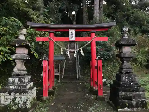 山神社の鳥居