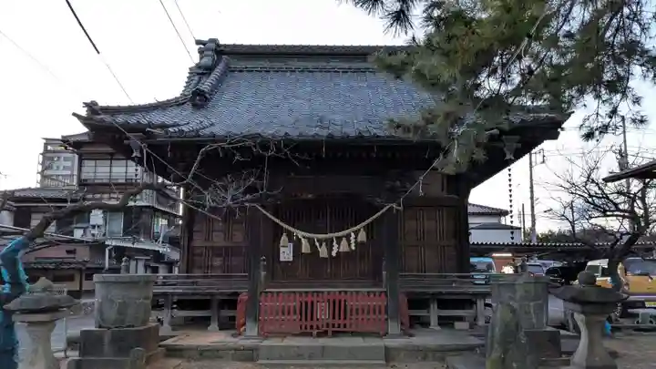 青梅神社の本殿・本堂