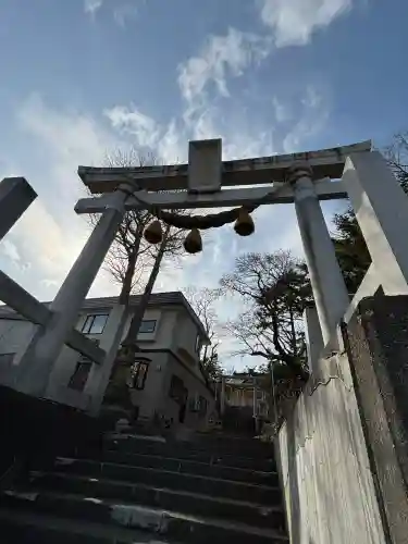 厳島神社の{uncategorized: "未分類", other: "その他", undefined: "問題あり", building: "その他建物", grave: "お墓", sacred_gate: "鳥居", guardian: "狛犬", statue: "像", buddha: "仏像", history: "歴史", nature: "自然", garden: "庭園", animal: "動物", pagoda: "塔", temizu: "手水舎", mountain_gate: "山門・神門", sanctuary: "本殿・本堂", subordinate: "末社・摂社", art: "芸術", scenery: "景色", jizo: "地蔵", ema: "絵馬", goshuin: "御朱印", omikuji: "おみくじ", items: "授与品その他", amulet: "お守り", goshuincho: "御朱印帳", eats: "食事", festival: "お祭り", votive_dance: "神楽", shichigosan: "七五三参", wedding: "結婚式", experience: "体験その他", initially: "初詣", around: "周辺", anti_infection: "感染症対策"}