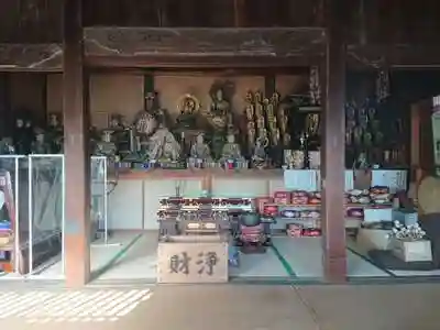 太蓮寺の本殿