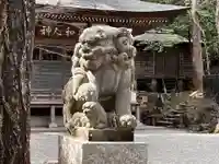宝登山神社の狛犬
