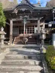 霊巌寺の本殿