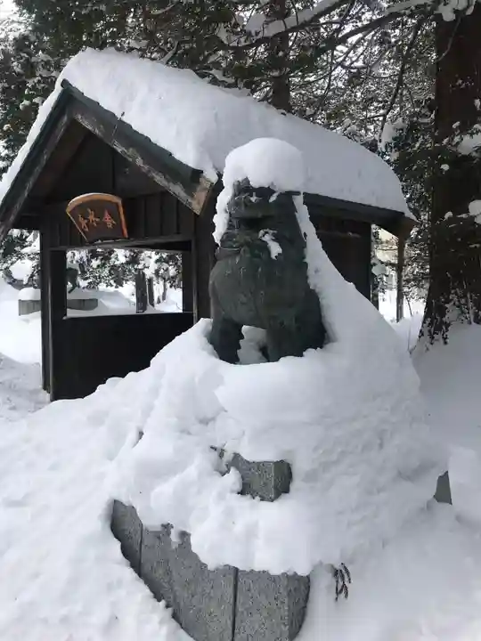 由仁神社(北海道)