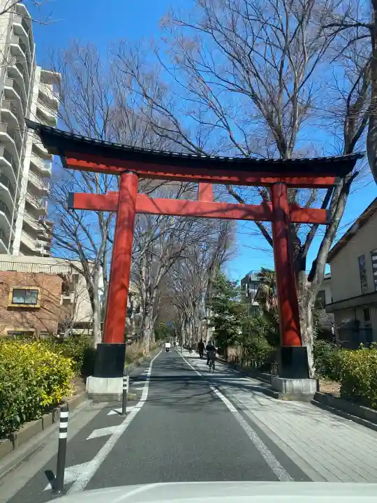 武蔵一宮氷川神社の{uncategorized: "未分類", other: "その他", undefined: "問題あり", building: "その他建物", grave: "お墓", sacred_gate: "鳥居", guardian: "狛犬", statue: "像", buddha: "仏像", history: "歴史", nature: "自然", garden: "庭園", animal: "動物", pagoda: "塔", temizu: "手水舎", mountain_gate: "山門・神門", sanctuary: "本殿・本堂", subordinate: "末社・摂社", art: "芸術", scenery: "景色", jizo: "地蔵", ema: "絵馬", goshuin: "御朱印", omikuji: "おみくじ", items: "授与品その他", amulet: "お守り", goshuincho: "御朱印帳", eats: "食事", festival: "お祭り", votive_dance: "神楽", shichigosan: "七五三参", wedding: "結婚式", experience: "体験その他", initially: "初詣", around: "周辺", anti_infection: "感染症対策"}