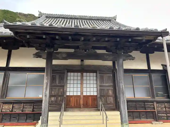 称名寺の本殿・本堂