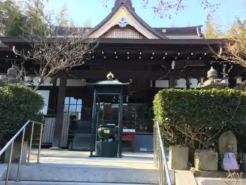 高徳院の本殿・本堂