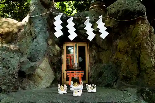 葛西神社の末社・摂社