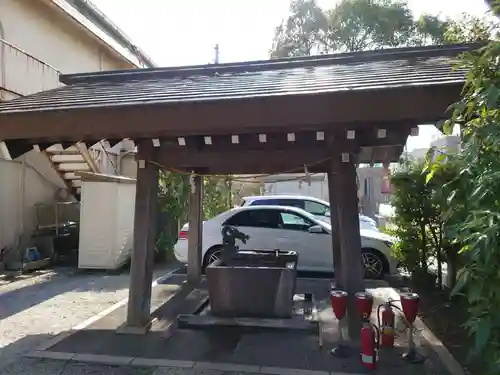 寒川神社の手水舎