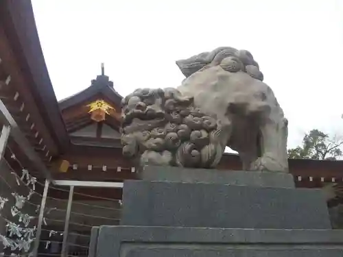 廣島護國神社の狛犬